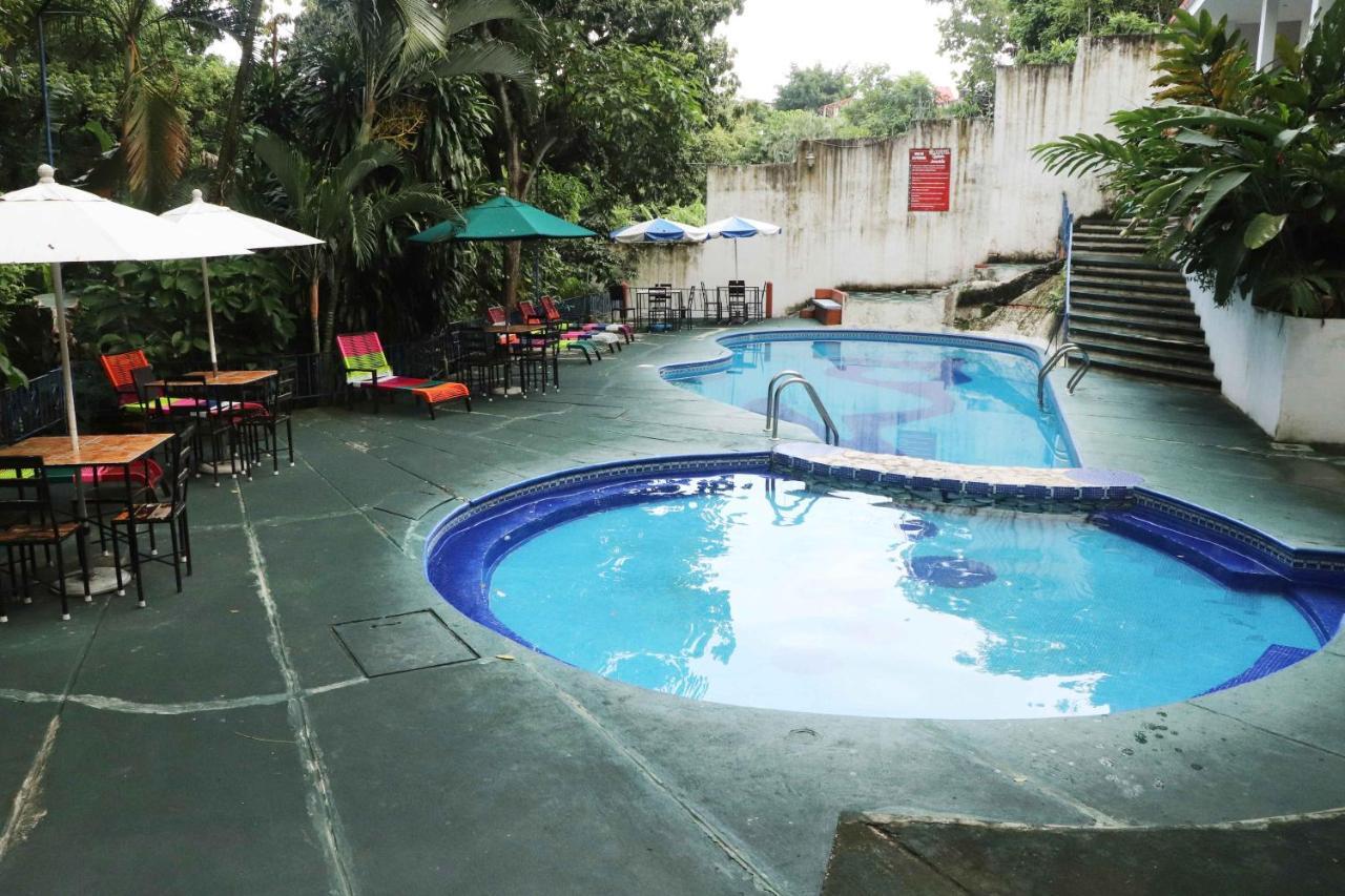 Hotel Quinta Avenida Palenque Exterior photo